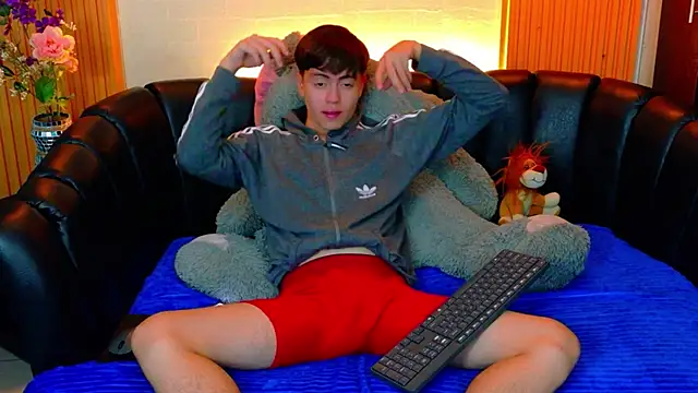 Brian_Montes Live XXX-Chat