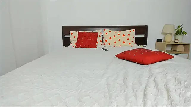 צ'אט XXX בשידור חי של Xloe_Queen