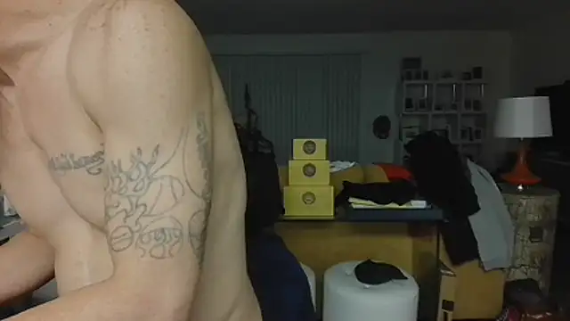 CumSwallows' Live XXX Chat