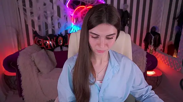 แชท XXX สดของ KylieJoyys