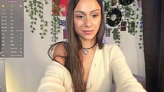 Živý XXX chat tinnymolly