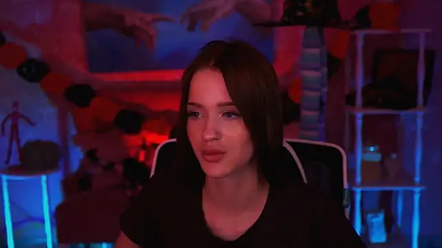 AngelaHolmes 现场XXX聊天