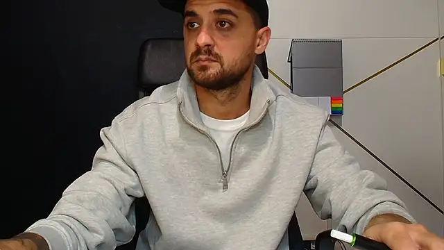 Chat XXX ao vivo de JamesMyerss