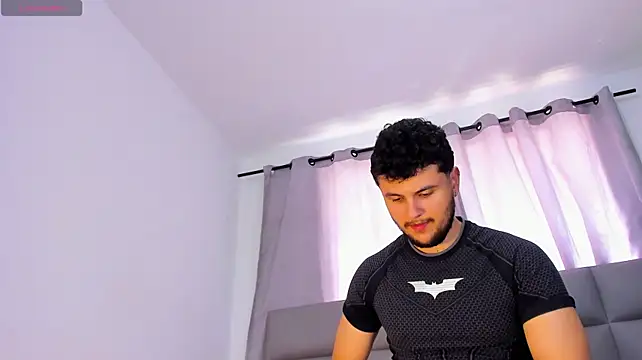 Chat XXX ao vivo de ApoloKlein
