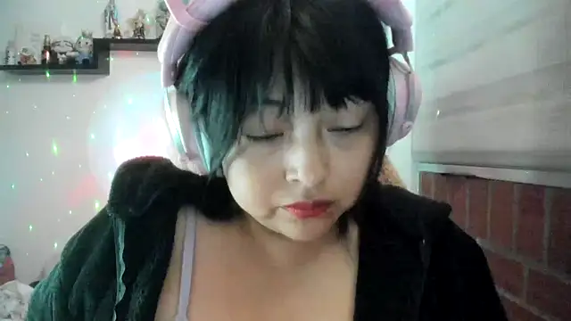 Živý XXX chat Shaddycute_