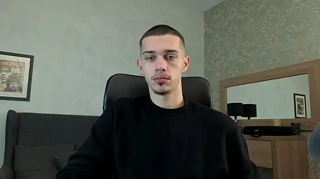 Živý XXX chat KaydenDrew