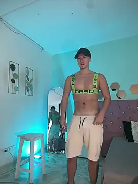 AndrewLuxe – Naživo XXX chat