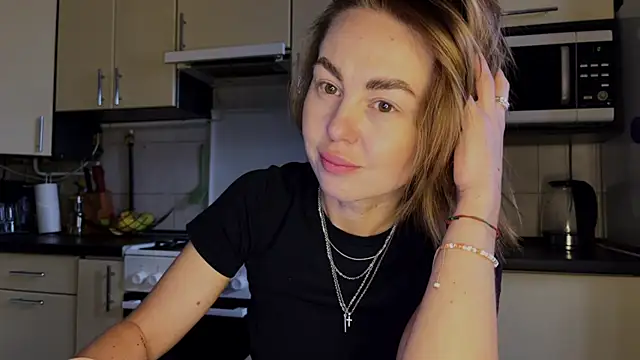 แชท XXX สดของ Marta_Kelly