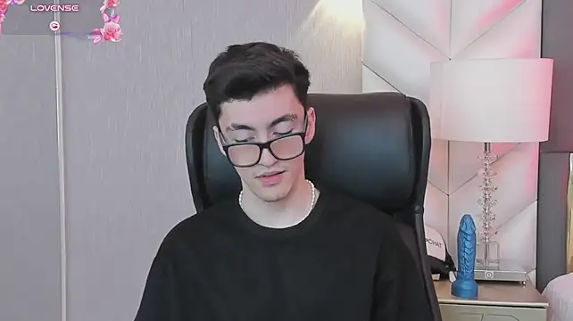 GaelDuken Live XXX chat