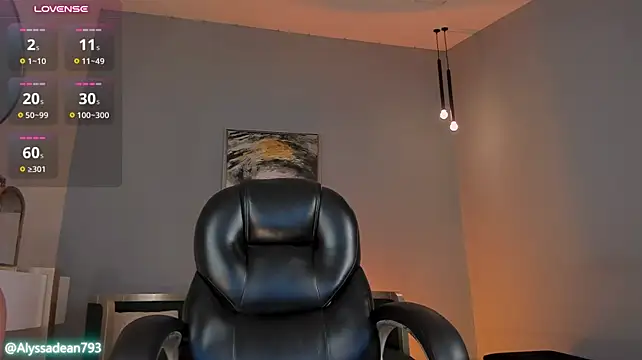 AlyssaDean Chat XXX in diretta