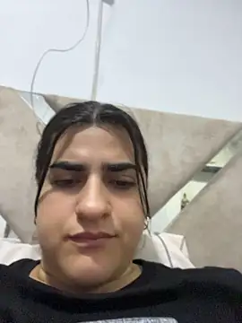 DAMSEL_30 Adlı Modelin Canlı XXX Sohbeti