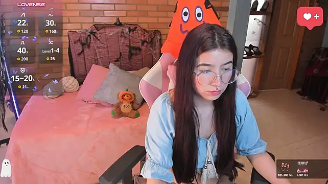 دردشة Amy_joones الجنسية المباشرة