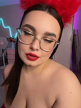 MoziRixis Adlı Modelin Canlı XXX Sohbeti