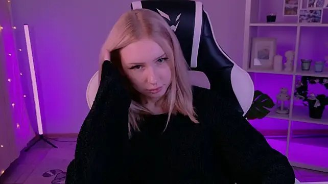 SashaQuin live XXX chat