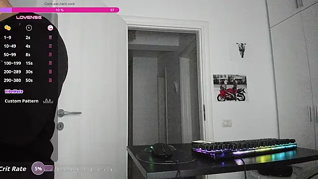Živý XXX chat ZackFraser
