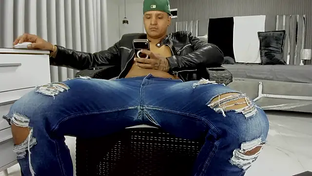 XXX chat uživo modela master_jens