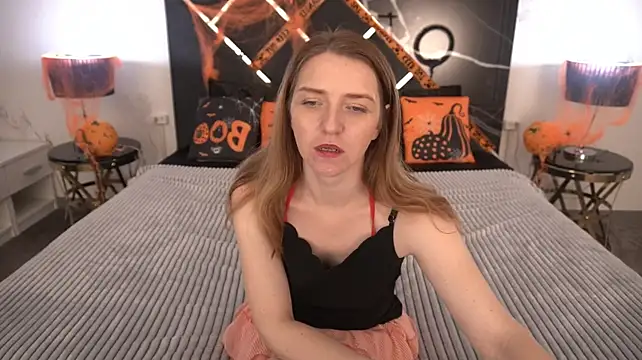 GoldenLacee live XXX chat