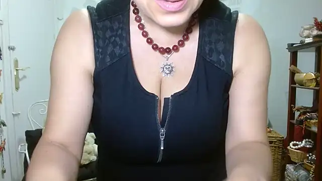 KeisyNeonX Adlı Modelin Canlı XXX Sohbeti