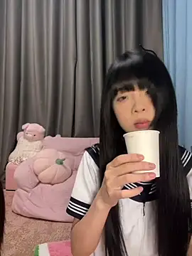 qiqi_x – Live XXX-chat