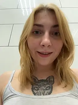 Chat +18 de Sunny___Bunny ao vivo