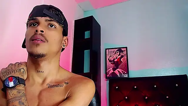 Angel_foxc13 现场XXX聊天