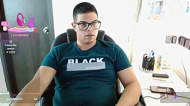 Chat XXX ao vivo de Realjoel01
