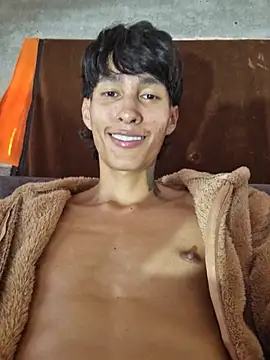 daniel_X18X live XXX chat