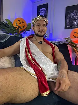 Онлайн чат XXX Marco_Vega