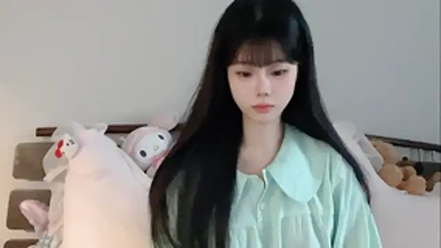 Awedenwat Chat XXX live