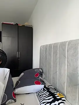 Loren_saenzz's Live XXX Chat