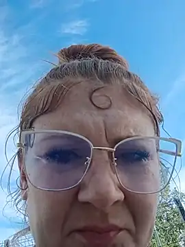 nakedgarbageperson's Live XXX Chat