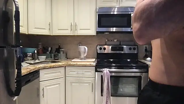 BigGuyMuscle Live XXX-chat