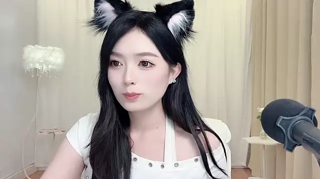 LiLy0608's Live XXX Chat