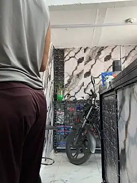 צ'אט XXX בשידור חי של Paul22cm-