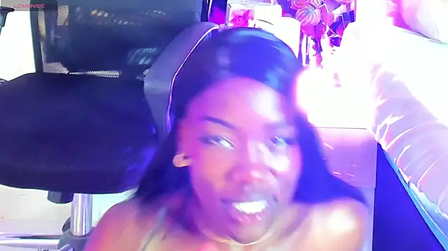 Anya_bloom_'s Live XXX Chat
