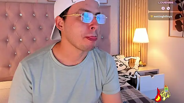 XXX chat uživo modela Jonath_1