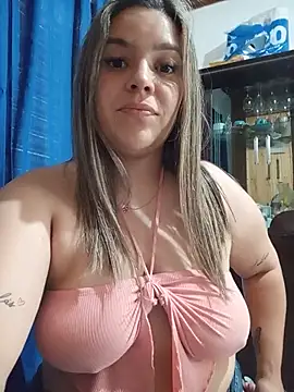 wiyimari2's Live XXX Chat