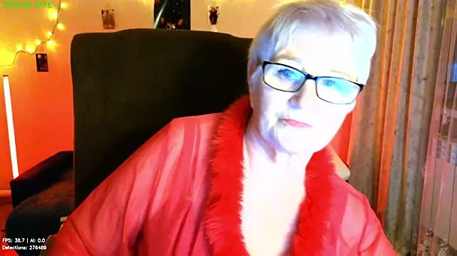 Chat XXX en directo de Sandra_Snowflake