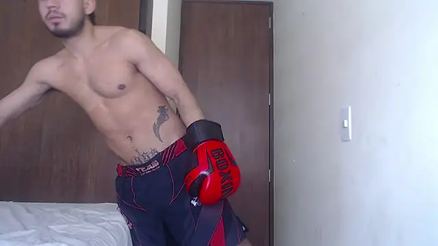 Taylor_DiamondBoy 라이브 XXX 채팅