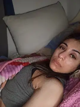 צ'אט XXX בשידור חי של Jennyvignaduzzo