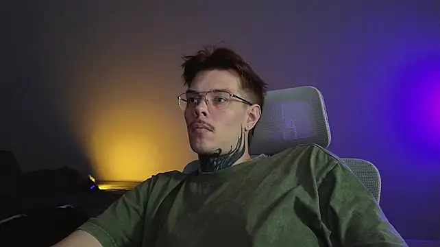 DENIS_HERE Chat XXX live