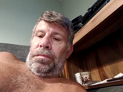 stud2512 Chat XXX in diretta