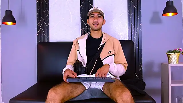 Chat +18 de Liam_crox ao vivo