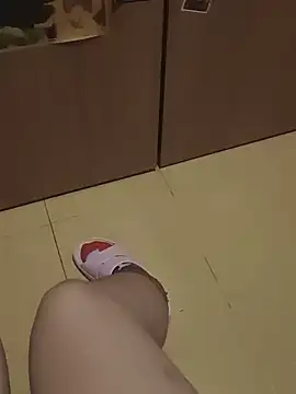 BustySecretCurves9: онлайн-секс-чат
