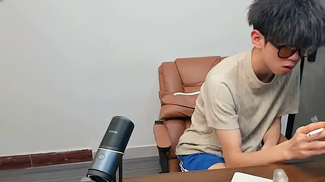 YT_11 Chat XXX in diretta