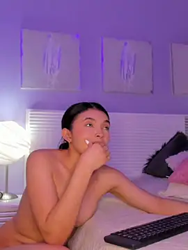 KamyVega_'s Live XXX Chat