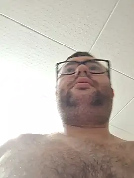 Javier_bear Live XXX-chat
