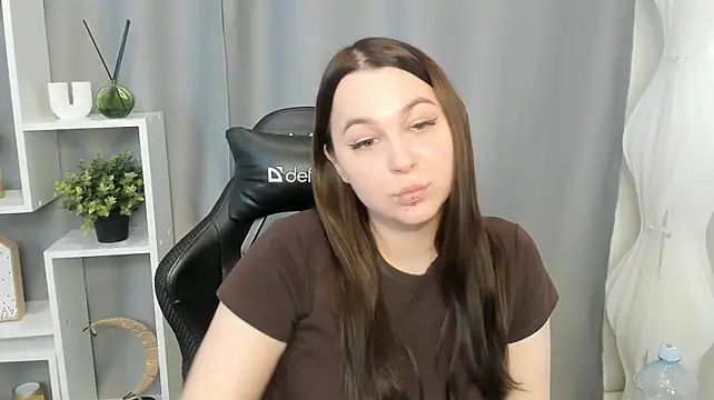 ElaineLenters' Live XXX Chat