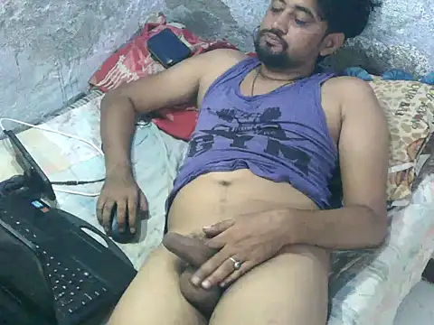ROCOGUJUBULL Adlı Modelin Canlı XXX Sohbeti
