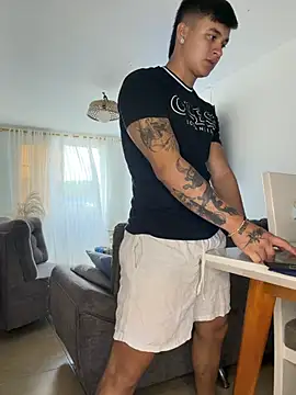 Chat XXX ao vivo de Christopher_strongg